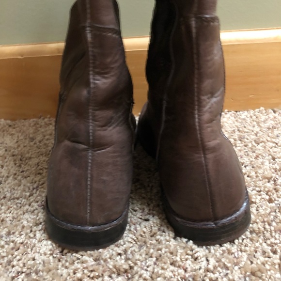 Barely worn Frye boots - Picture 5 of 6